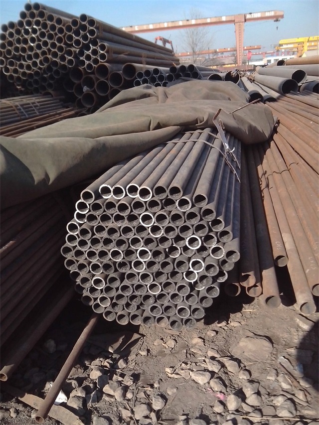 银川小口径无缝钢管